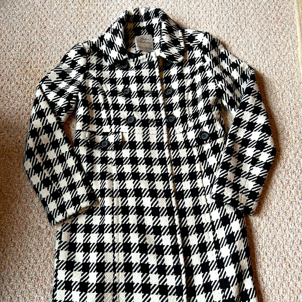 URBAN BEHAVIOR large black and white pea coat
